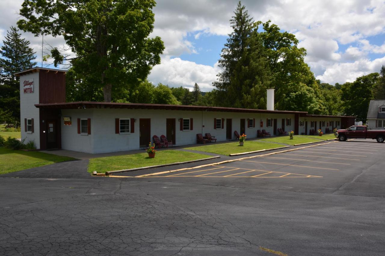 The Village Motel Richfield Springs Extérieur photo