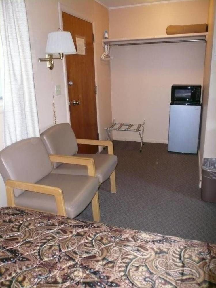The Village Motel Richfield Springs Extérieur photo