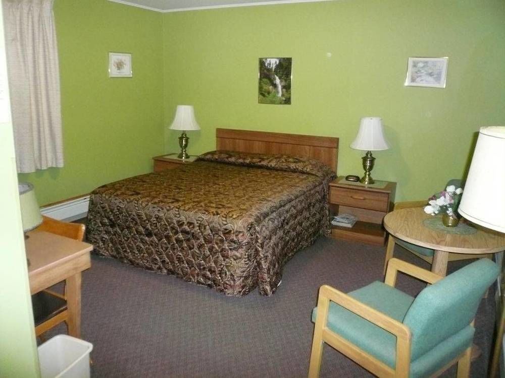 The Village Motel Richfield Springs Extérieur photo