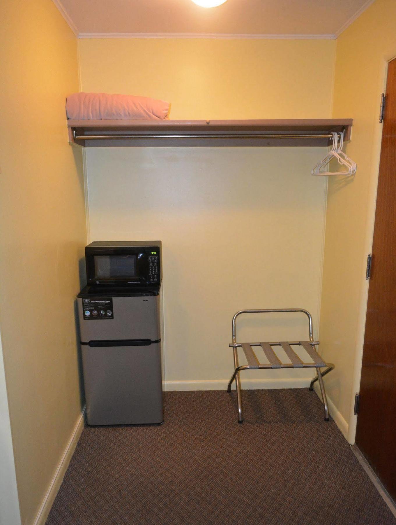The Village Motel Richfield Springs Extérieur photo