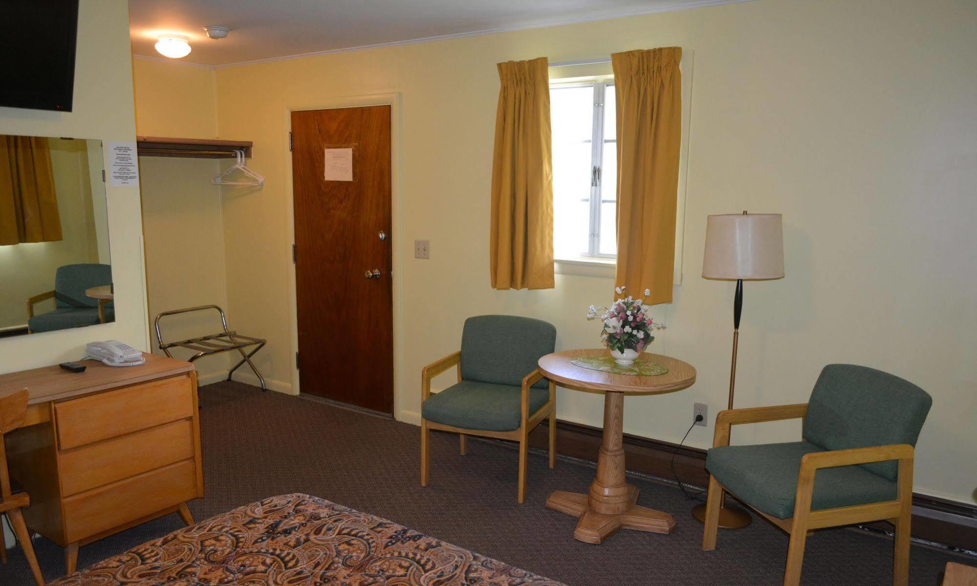 The Village Motel Richfield Springs Extérieur photo